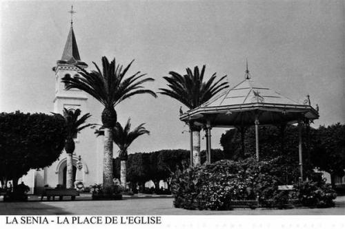 LA PLACE ET LE KIOSQUE