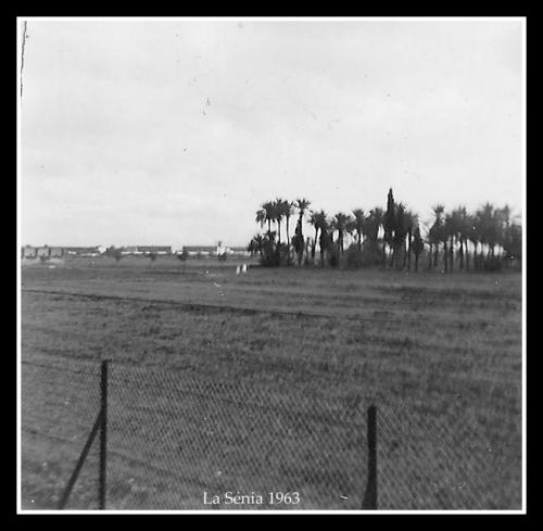 LA PLACE ET LE KIOSQUE