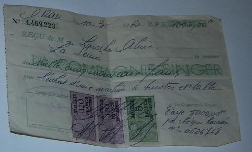 ALINE LAROCHE - MACHINE A TRICOTER