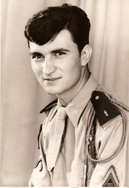 LES SENIALAIS ET L'ARMEE