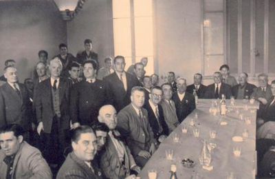 LA PLACE ET LA MAIRIE